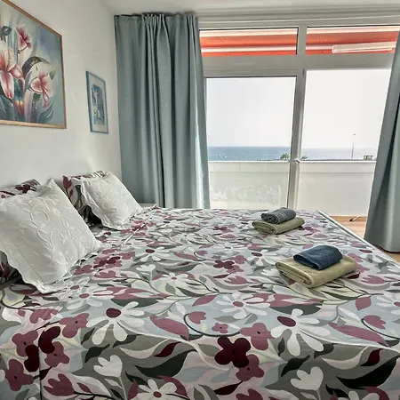 215 Azahara By Tenerife & Sales * Playa de las Americas (Tenerife)