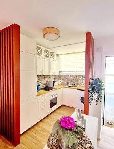 215 Azahara By Tenerife & Sales * Playa de las Américas