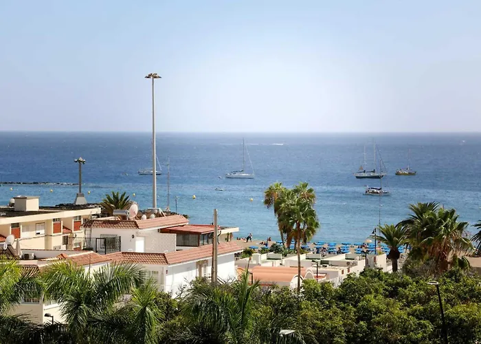 215 Azahara By Tenerife & Sales Daire