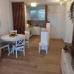 215 Azahara By Tenerife & Sales 美洲海滩