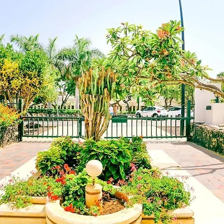 215 Azahara By Tenerife & Sales Apartment Playa de las Américas